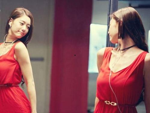 李成敏八卦爆料资讯视频,揭秘明星背后的故事